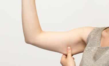 Say Goodbye To Chicken Wings: 3 Powerful Pilates Exercises To Tone Your Arms At Home