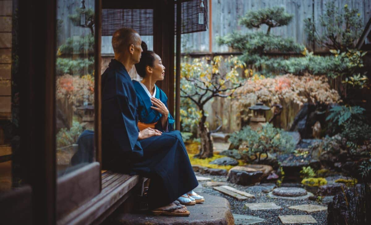 couple in a traditional Japanese house