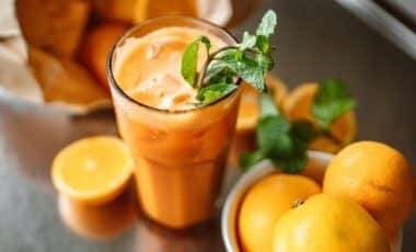 How Many Glasses of Orange Juice a Day Is Safe for Your Health?