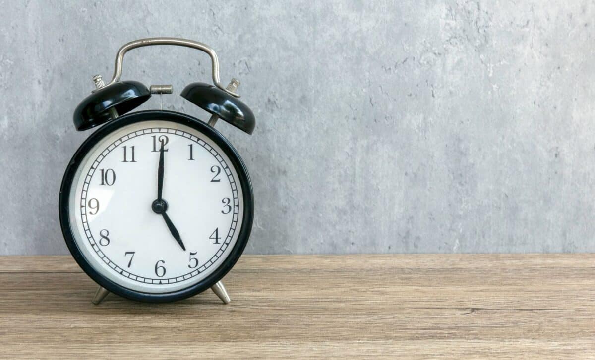 The Millionaire Morning Routine You’ve Been Missing (Forget the 5 AM Alarm)