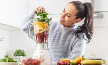 This “Beauty Smoothie” Has People Replacing Their Breakfasts Here’s Why