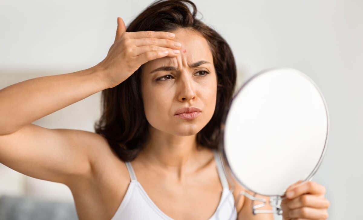 This Grandmother's Remedy with Baking Soda Eliminates Wrinkles, Spots, and Dark Circles – You Won't Believe How!