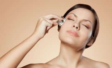 AIIMS Dermatologist Reveals the Right Way to Use Ice on Your Face for Radiant Skin