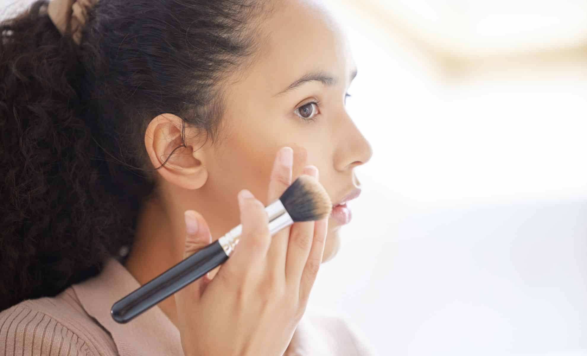 Everyone's Copying This Viral TikTok Contouring Trick… and the Before-and-After Is Wild