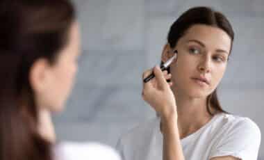 Toasty Makeup: The Glowing Beauty Trend Heating Up Late Summer