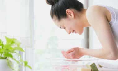 Woke Up Puffy Try This Ice-Water Trick Once And You’ll Get Why It Went Viral