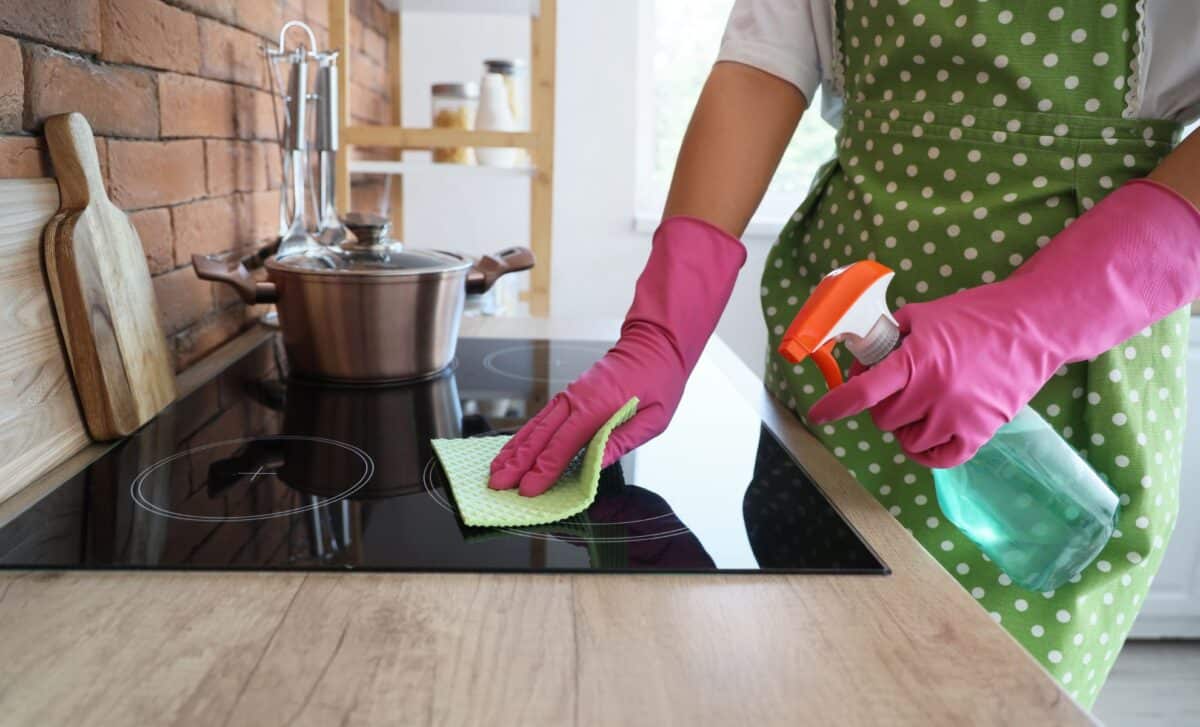 How One Simple Hack Can Bring Your Grimy Stove Burners Back to Life