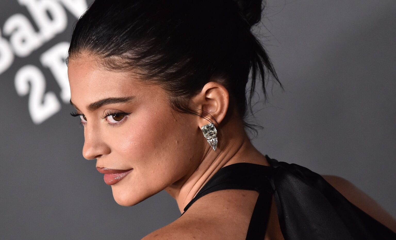 Kylie Jenner Shares Her BestKept Beauty Secret in New Video, All in