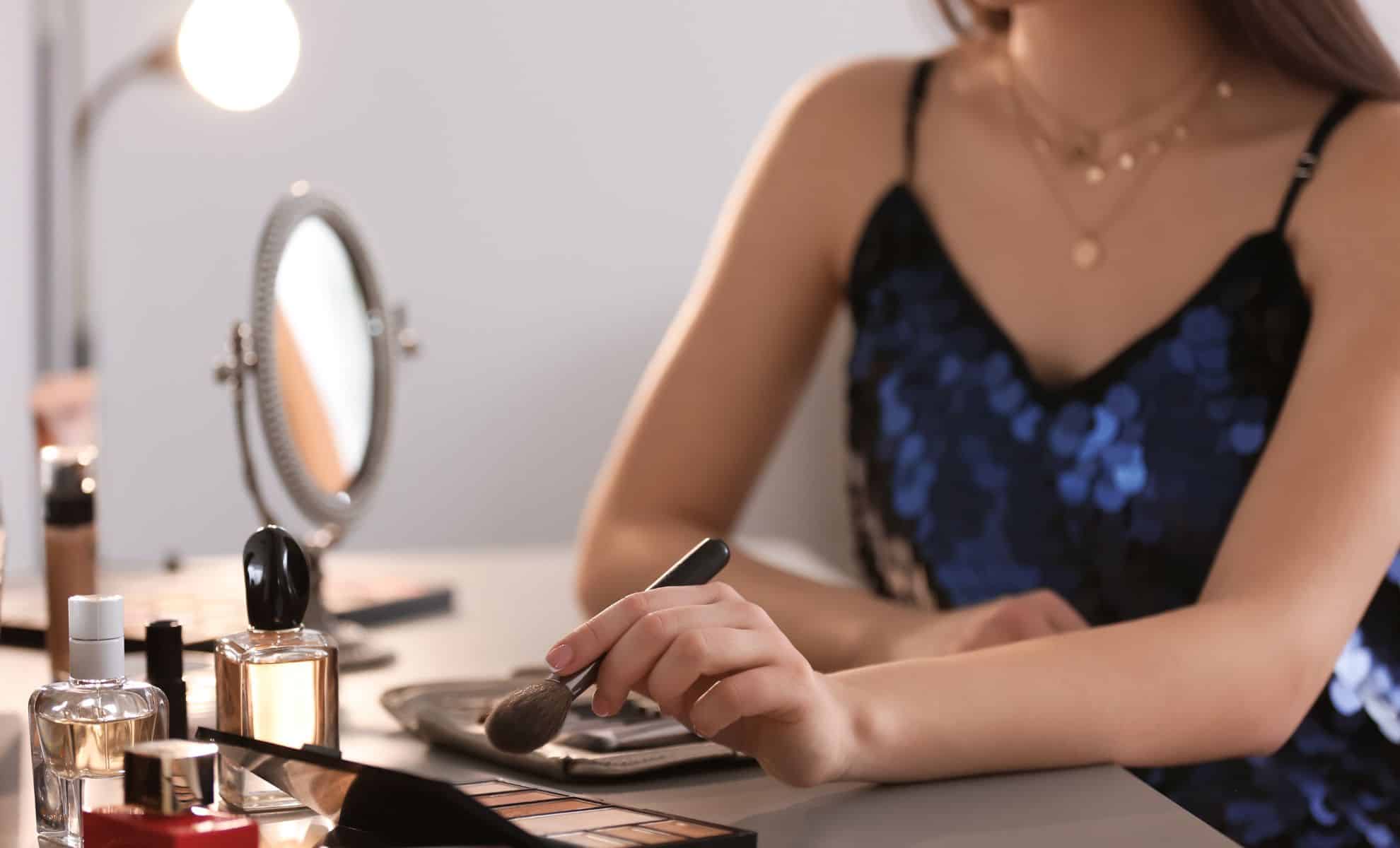 Late for Your New Year's Eve Party? This Pro-Approved Makeup Guide Has You Covered
