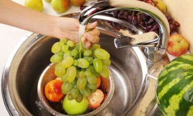 Experts Say Most People Eat Grapes Covered in Pesticides, Try This Instead