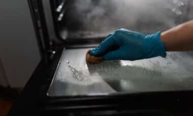 The $0 Steam Cleaning Hack That Makes Your Oven Look Brand New
