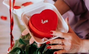 5 Romantic Tricks for Valentine’s Day Plans You Can Do for Less Than $20