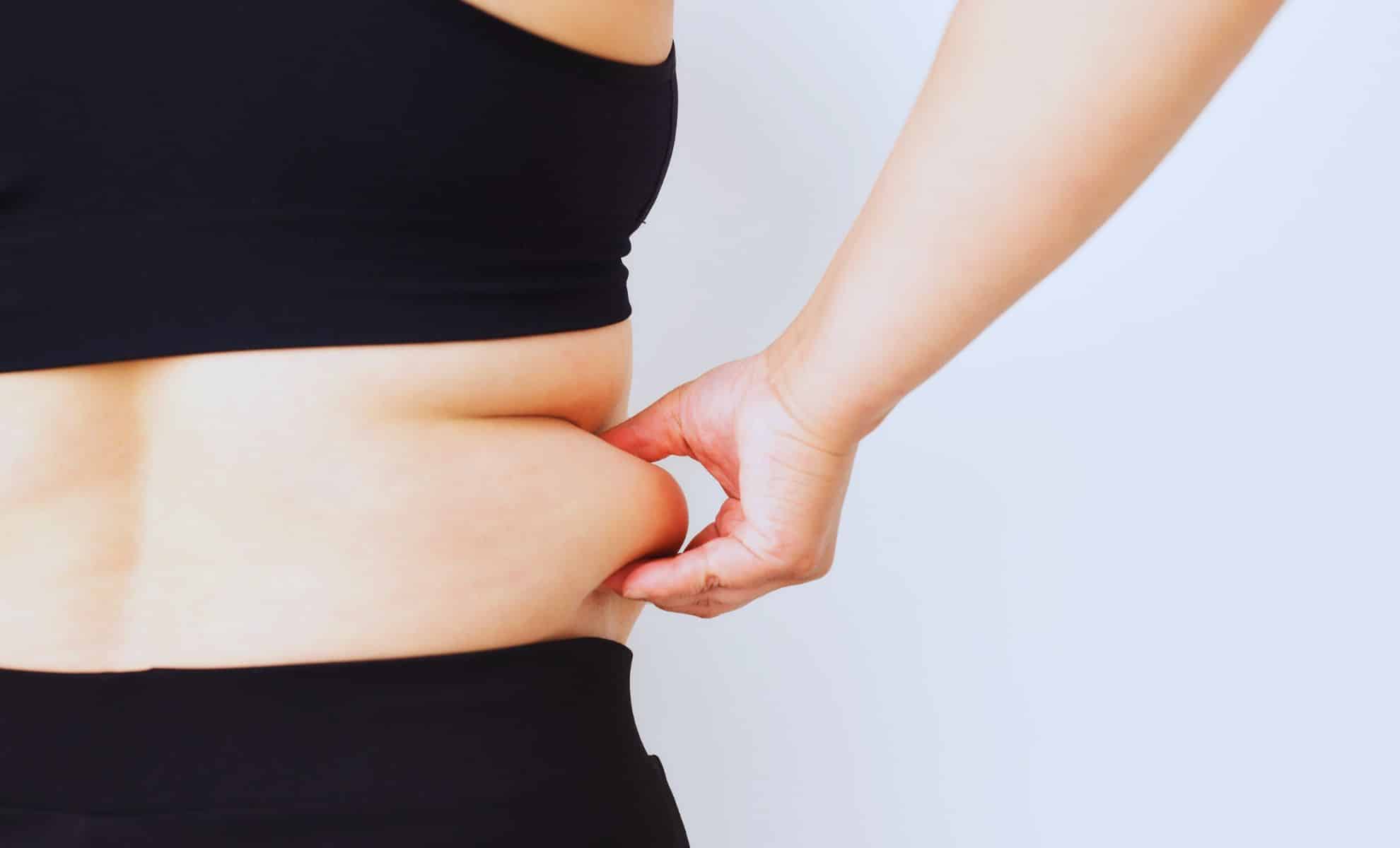 This Homemade Drink Made with 2 Kitchen Ingredients Targets Belly Fat Fast