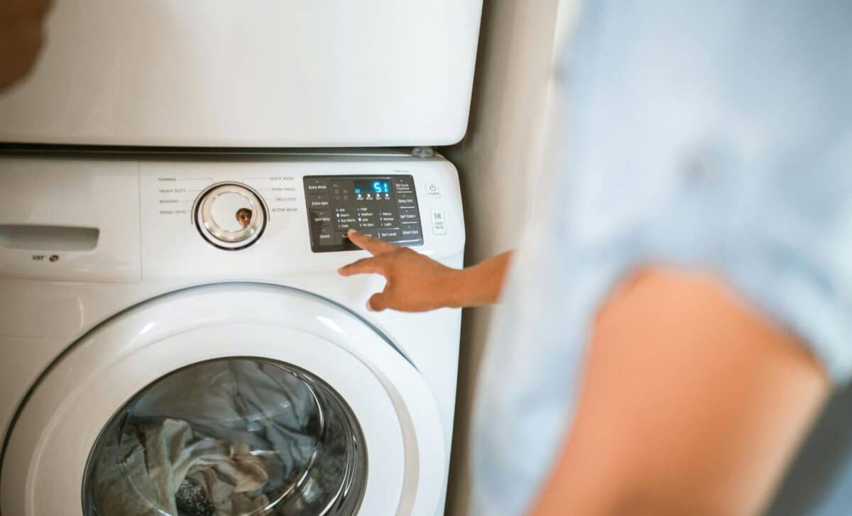 A Plumber Explains Why Starting The Washing Machine Before A Shower Is Not A Good Idea