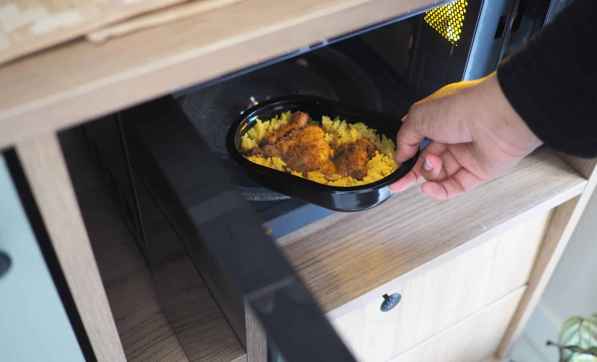 These Liquids Should Never Go in the Microwave, Here’s Why You Need to Stop Heating Them!