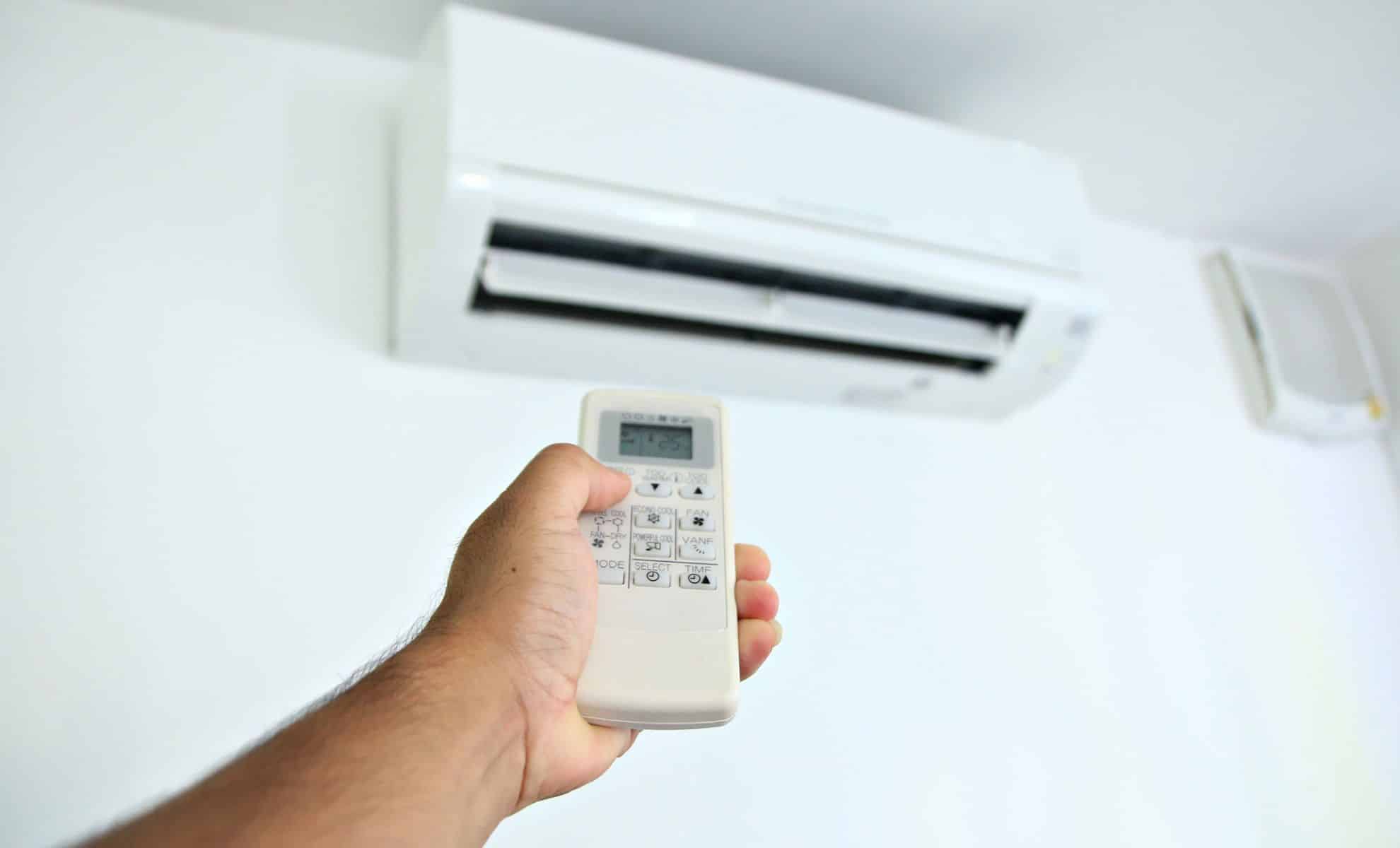 Trying to Save on Heating Bills Experts Say Your Air Conditioner Shouldn't Be Set to 75°F or 77°F