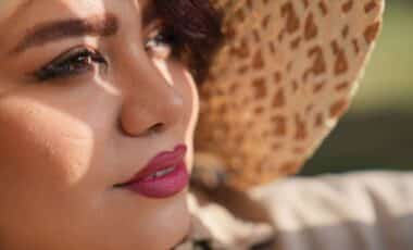 35°C and Your Makeup Still Looks Fresh? These Pros Explain How