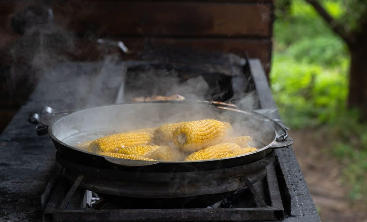 Experts Say the Traditional Way of Cooking Corn May Not Be the Healthiest, Here's What They Recommend Instead