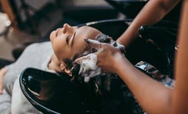 Hairdressers Say This 30-Second Habit Could Keep Your Hair Looking Fresh Much Longer