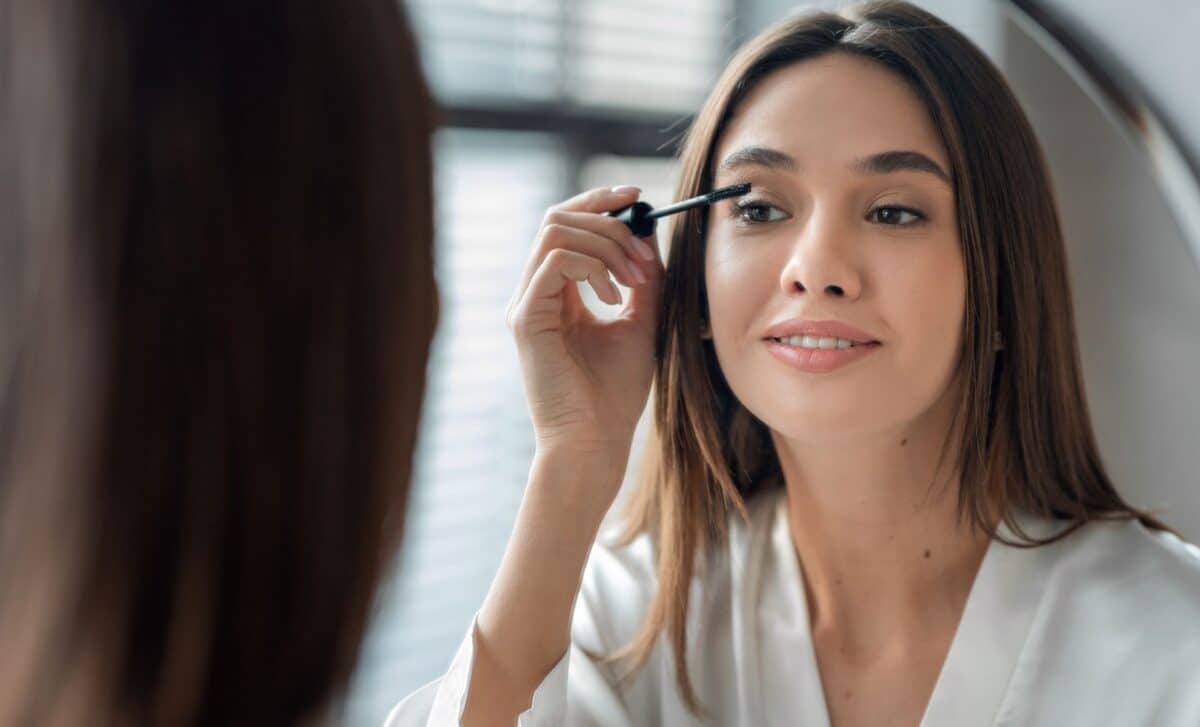 Makeup Artists Say These 4 Simple Tricks Can Instantly Make Your Face Look Brighter, Fresher and More Rested