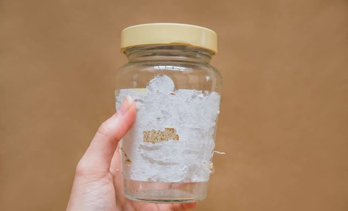 Struggling to Remove Labels From Glass Jars? This Simple Kitchen Trick Makes It Much Easier