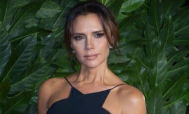 Victoria Beckham’s Blush Hack Is Going Viral, And It Only Takes Seconds