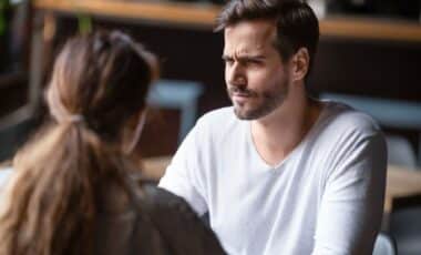 People Who Lie a Lot Almost Always Use These 10 Phrases, According to Psychology