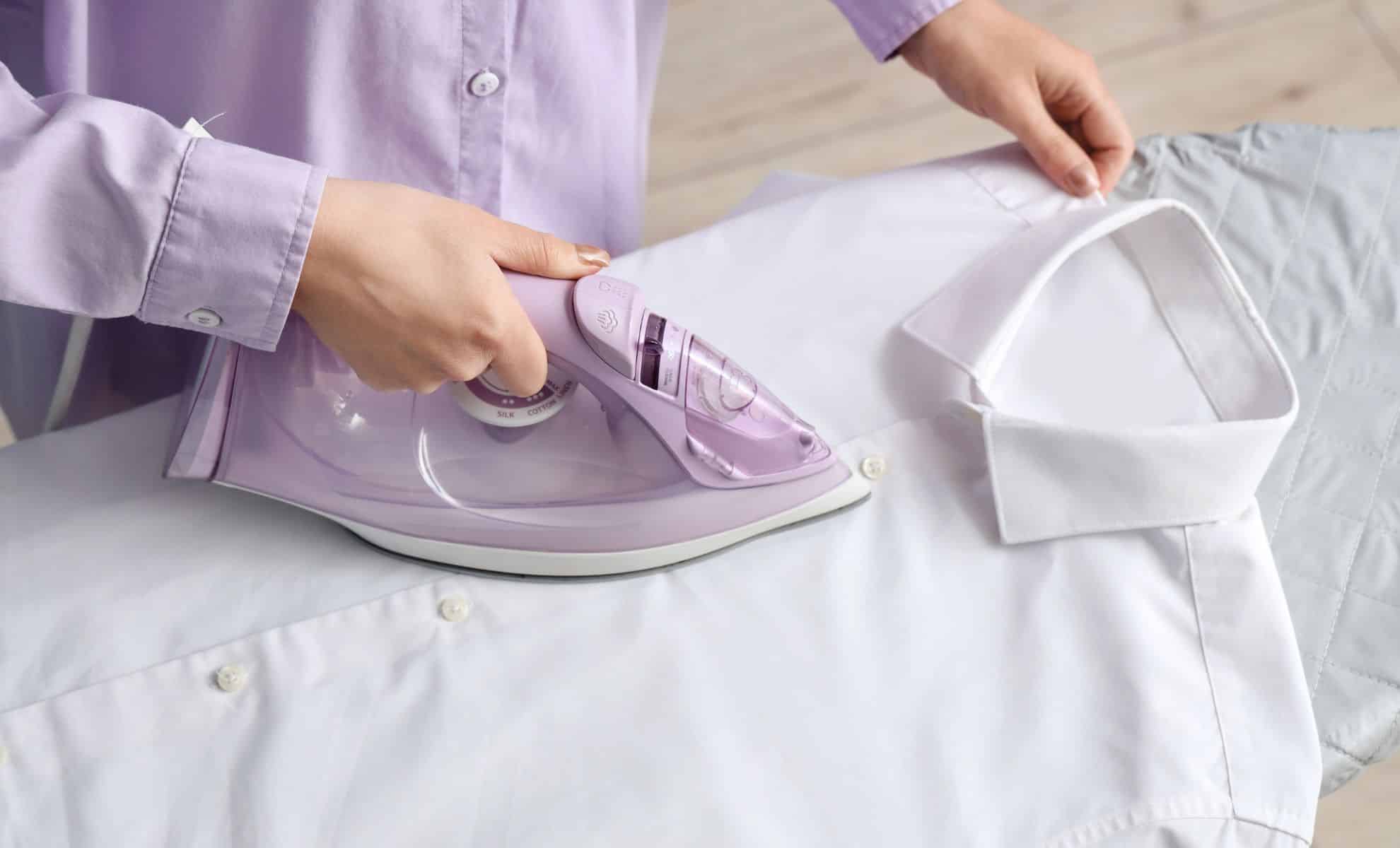 Still Ironing Your Clothes? This 2-Minute Shower Hack Could Change Your Laundry Routine for Good